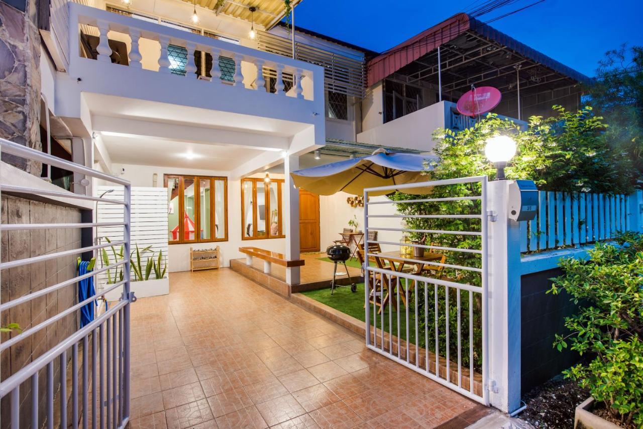 White Beach House Hua Hin 20 Second To The Beach Buitenkant foto