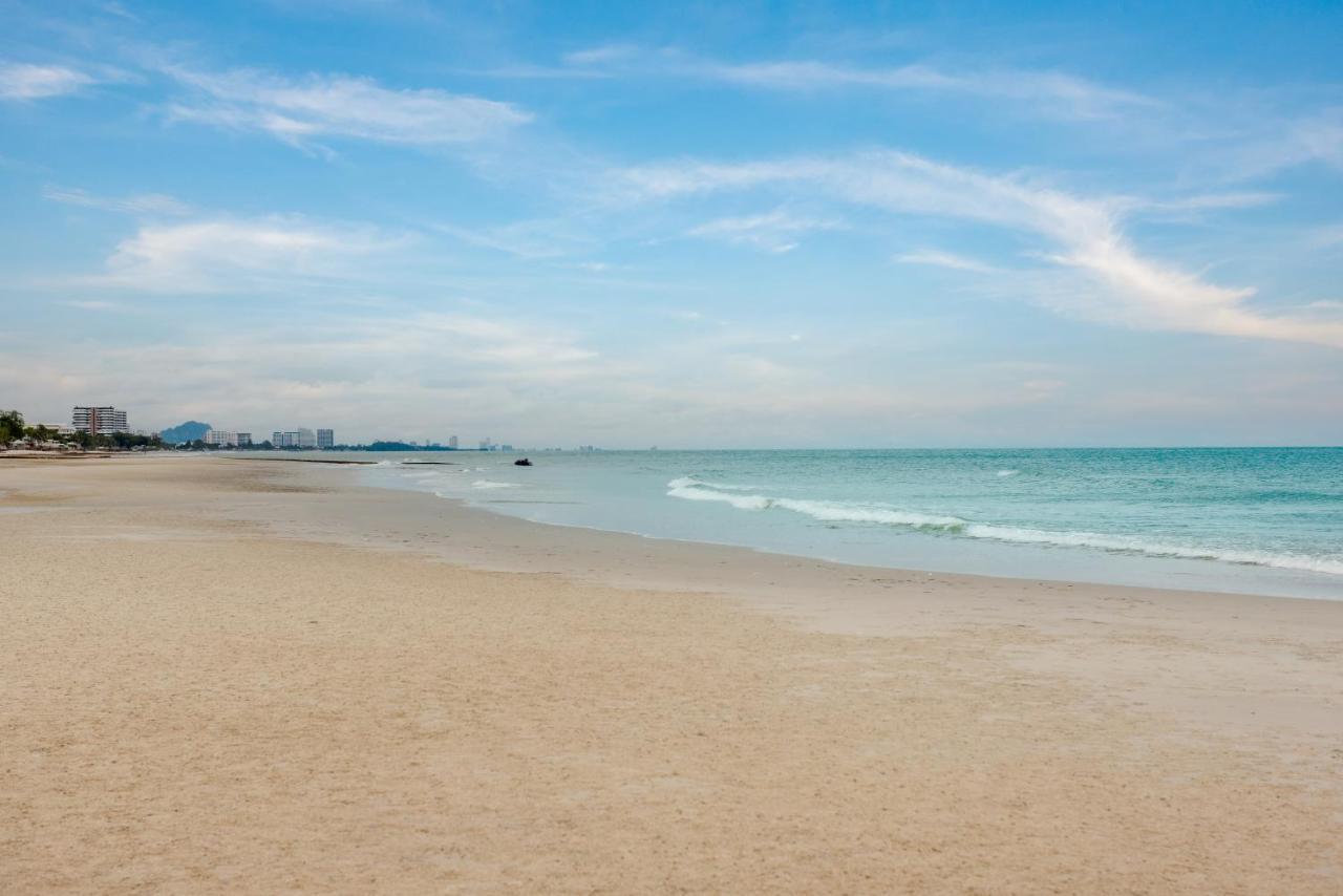 White Beach House Hua Hin 20 Second To The Beach Buitenkant foto
